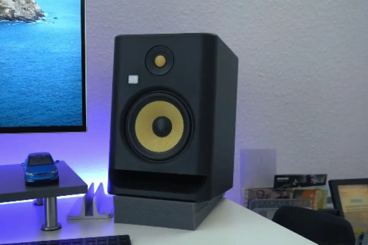 how big should studio monitors be