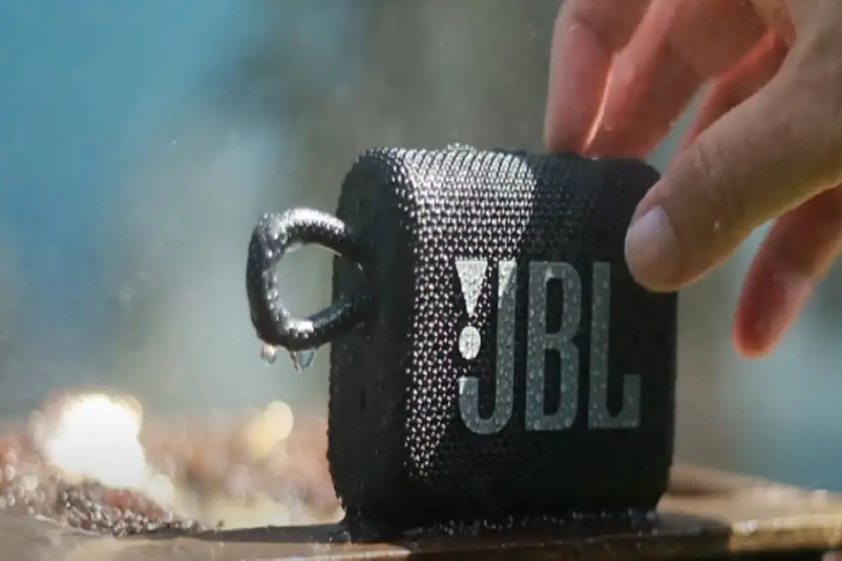 JBL Go 3 Review: A Feature-Packed Portable Speaker
