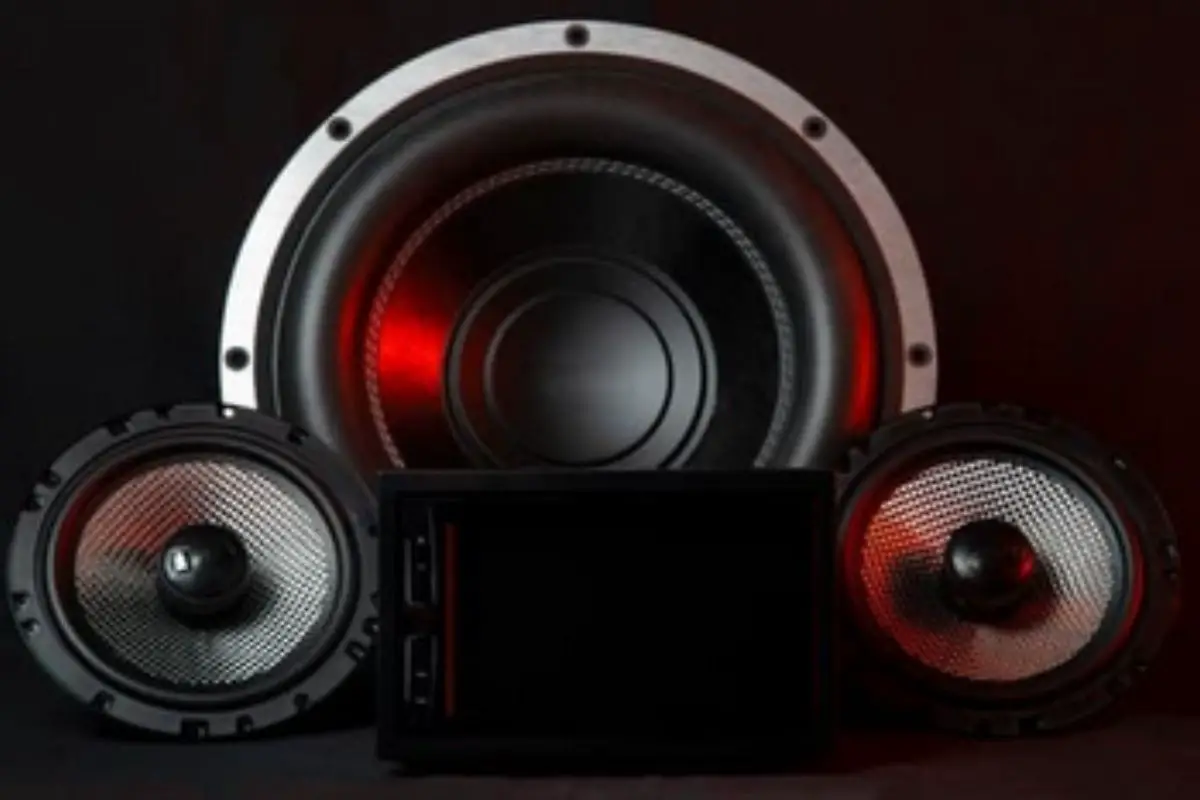 5 Benefits of Subwoofer in Car