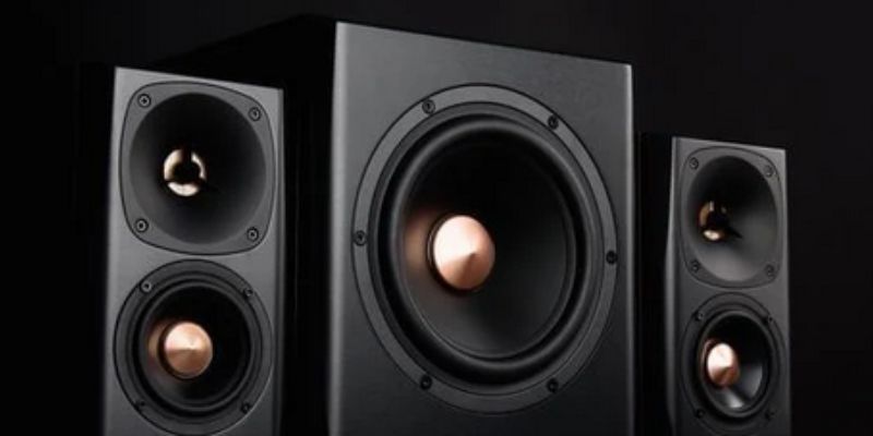 Expert Guide on Adding a Subwoofer to Bookshelf Speakers